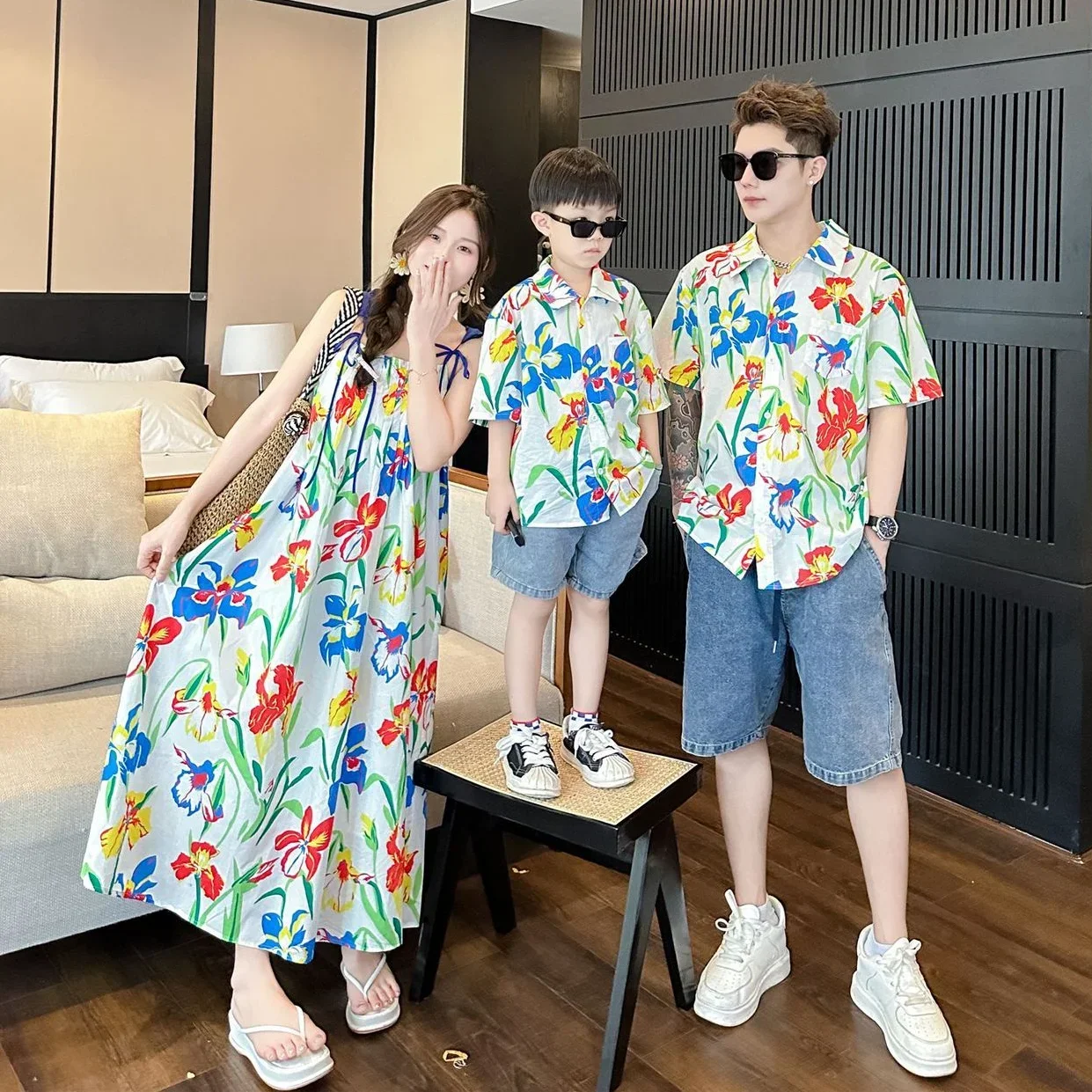 Одежда для отпуска, корейское  – обзор и цена Resort Shirt Floral